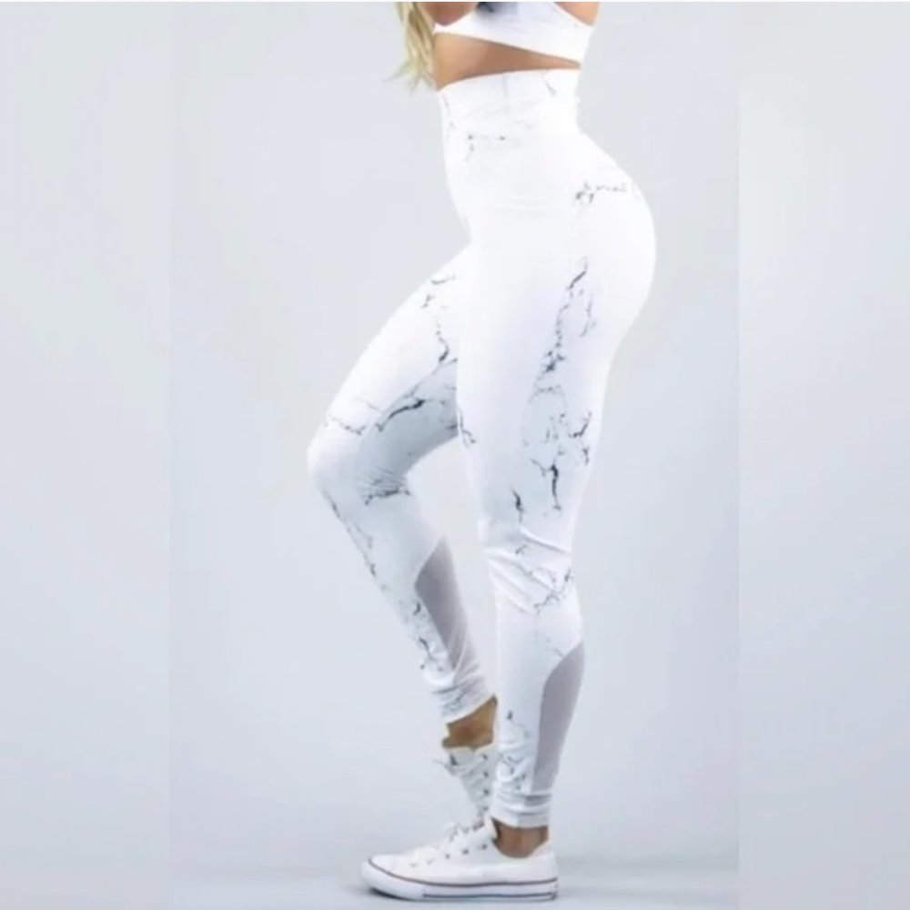 BuffBunny White Marble Leggings
